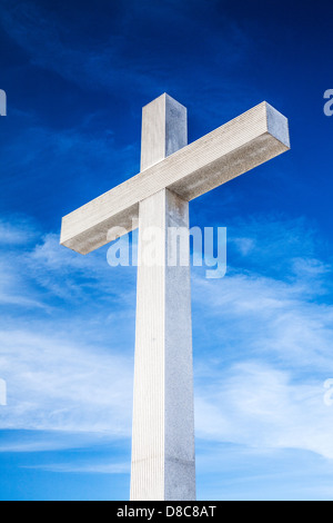 Die 9m hohe weiße Granit Kreuz in Piłsudski-Platz in Warschau zu setzen, die 1979 von Papst Johannes Paul II nach Polen zu besuchen. Stockfoto