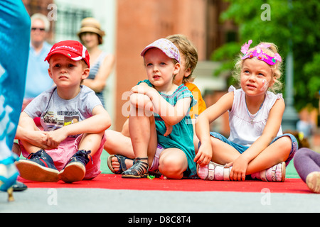 Jährliche Karneval im Moskauer Ermitage-Garten Stockfoto