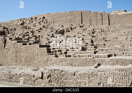 Huaca Pucllana. Lima Kultur 200 n. Chr. und 700 n. Chr.. Miraflores District. Lima-City. Peru.Archaeological Website. Stockfoto