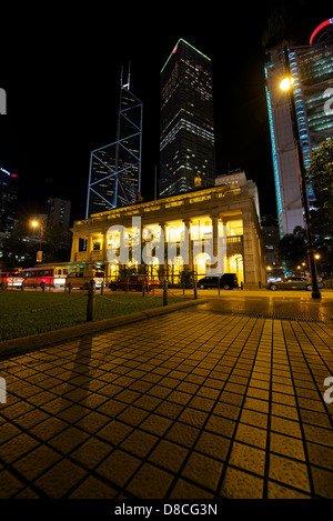 Legco Altbau in der Nacht in Central, Hongkong Stockfoto