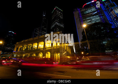 Legco Altbau in der Nacht in Central, Hongkong Stockfoto