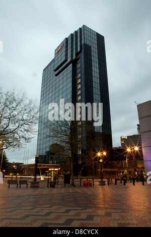 Hyatt Hotel im Stadtzentrum von Birmingham in den Abend. Stockfoto