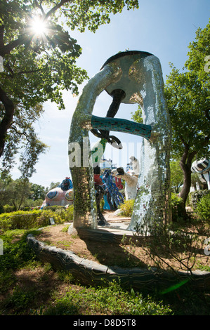 TarotGarten, einen Skulpturengarten erstellt von Niki de Saint Phalle