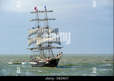 Zweimaster Segeln Schiff Mercedes während der maritime Festival Oostende Voor Anker / Ostende an Anker 2013, Belgien Stockfoto