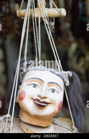 Burmesische Marionetten im Ladengeschäft Marionette Maker, Mandalay Myanmar Stockfoto