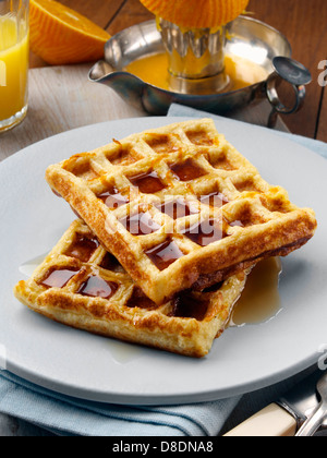 Waffel French Toast amerikanisches Frühstück Stockfoto
