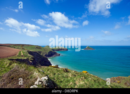 Fernblick über den Bürzel in der Nähe von Polzeath in Cornwall, England, Vereinigtes Königreich, wie gesehen von der South West Coast Path Stockfoto
