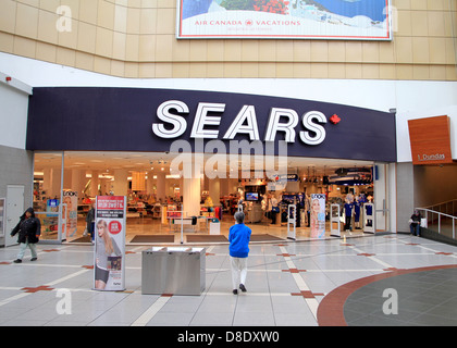 Sears Store Eingang und Zeichen Stockfoto