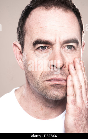 Ernster Mann, close-up Stockfoto