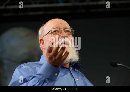 Hay on Wye, UK. Sonntag, 26. Mai 2013 im Bild: Daniel Dennett.  Re: Der Telegraph Hay Festival, Hay on Wye, Powys, Wales. Bildnachweis: D Legakis/Alamy Live-Nachrichten Stockfoto