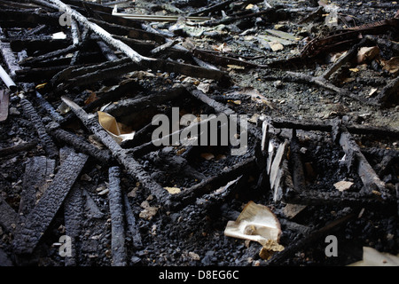 Berlin, Deutschland, verkohlte Reste verbrannt Industrieruine Stockfoto