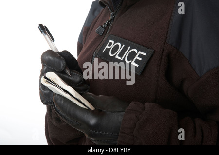 Polizei Notizbuch und Stift von einer Frau officer verwendet werden, eine Erklärung zu nehmen Stockfoto