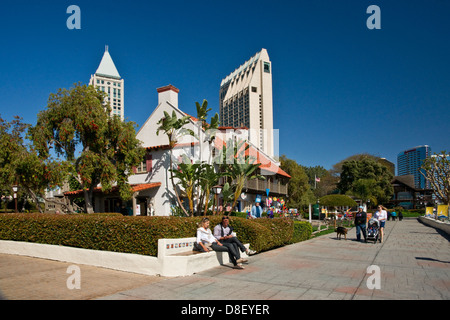 Die Innenstadt von San Diego mit Hotels entlang der Uferpromenade Stockfoto