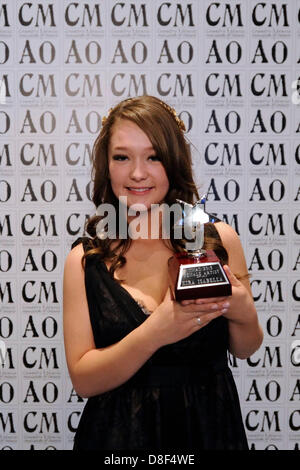 Markham, Ontario, Kanada. 27. Mai 2013. Sängerin Kira Isabella bei der Country Music Association of Ontario Awards 2013.  (DCP/GMP/N8N) Stockfoto