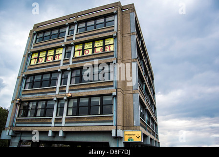 Stonebow House Bürogebäude im Stadtzentrum von York. Architektur der 60er Jahre. Stockfoto