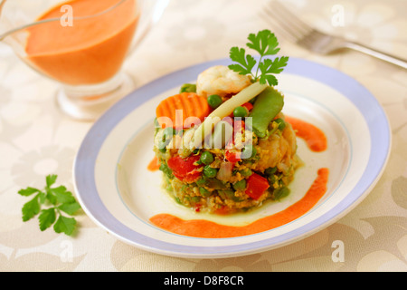 Rührei mit Garnelen Gemüse. Rezept zur Verfügung. Stockfoto