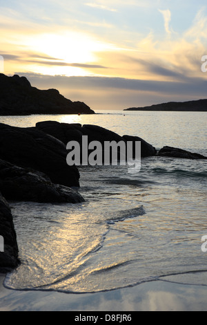 Sonnenuntergang am Achmelvich in Schottland Highland Stockfoto