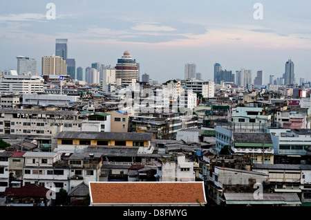 Bangkok-Panorama vom Wat Saket, goldenen Bergs Stockfoto