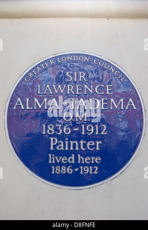 mehr London Rat blaue Plakette markiert ein Haus des Malers Sir Lawrence Alma-tadema, St Johns Holz, London, England Stockfoto