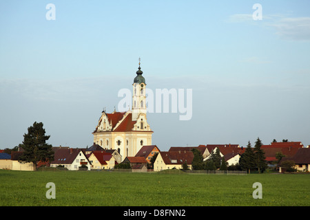 Deutschland, Baden-Württemberg, Steinhausen; Pilgrimage Church of St. Peter und Paul, Dorf, Heiligtum unserer lieben Frau und St. Peter Stockfoto