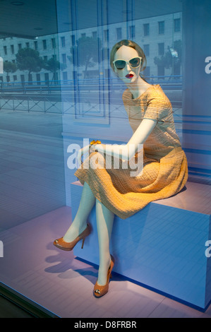 Puppe in einem Schaufenster. Madrid, Spanien. Stockfoto