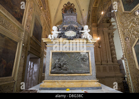 Grab von St. Frances Xavier, Basilica von Bom Jesus, Goa, Süd-Indien Stockfoto