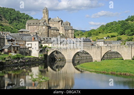 Pont Sur le Lot überbrücken Stockfoto