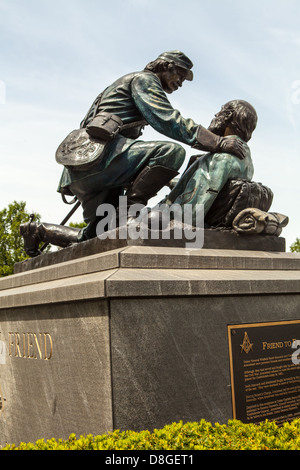 Der Freund zu Freund Masonic Memorial ist ein Gettysburg Schlachtfeld Denkmal Darstellung "Armistead Bingham Störung" nach Wahl Stockfoto