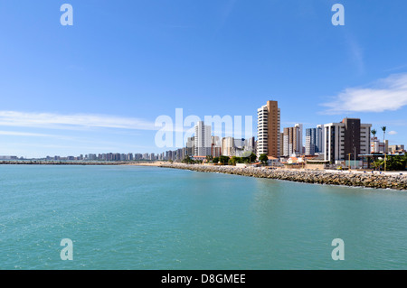 Wohnungen-Blöcke auf Iracema Strand, Fortaleza, Ceará, Brasilien Stockfoto