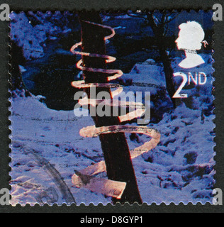 UK - CIRCA 2003: Eine Briefmarke in UK zeigt Bild der Eis-Spirale, ca. 2003 gedruckt. Stockfoto