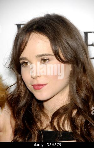 Los Angeles, USA. 28. Mai 2013. Ellen Page im Ankunftsbereich für THE EAST Premiere, Arclight Hollywood, Los Angeles, CA 28. Mai 2013. Foto von: Michael Germana/Everett Collection/Alamy Live-Nachrichten Stockfoto