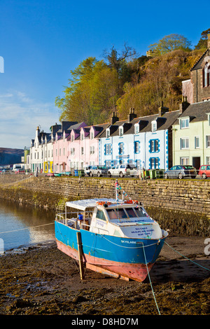 farbige Häuser in Portree Hafen Isle Of Skye, Highlands und Inseln Schottland Großbritannien GB EU Europa Stockfoto