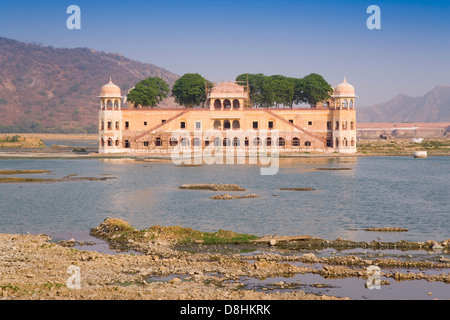 Indien, Rajasthan, Jaipur, Jal Mahal (Wasserpalast) auf dem Weg von Jaipur, Amber Stockfoto