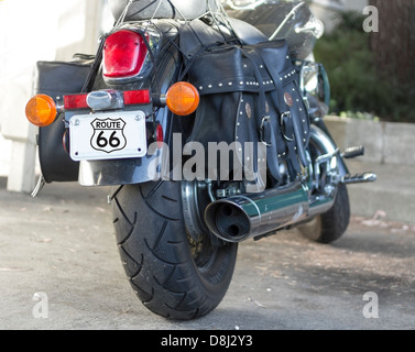 Details des schwarzen Cruiser Motorrad, Sicht nach hinten. Stockfoto