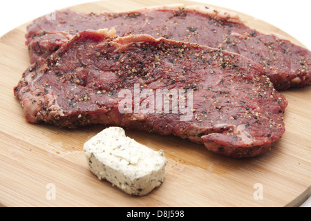 Steak mit Kräuter-butter Stockfoto