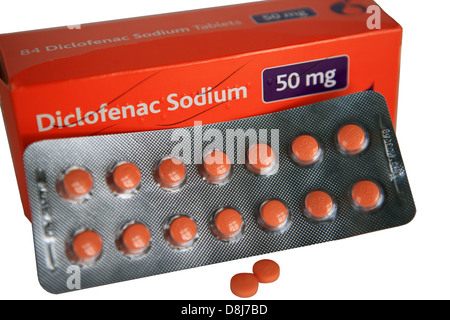 DICLOFENAC NATRIUMTABLETTEN - BEACHTEN SIE BITTE, DASS ES SICH UM EINE BILDLIZENZIERUNGSSTELLE HANDELT: DIES IST NICHT FÜR DEN VERKAUF DES EIGENTLICHEN PRODUKTS BESTIMMT. Stockfoto