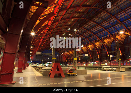 Die Antwerpener Hauptbahnhof (1905) im Jugendstil in Antwerpen, Belgien Stockfoto