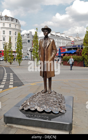 Statue von Béla Bartók, ungarischer Komponist, in South Kensington, London SW7, UK. Stockfoto