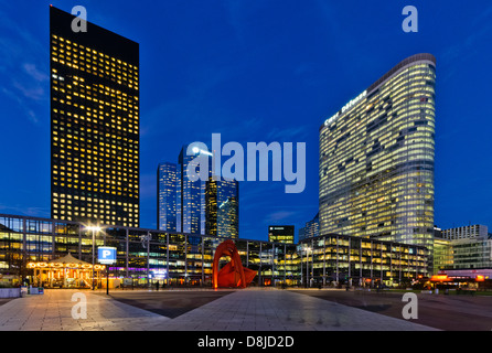 Finanzielle Geschäftsviertel La Défense, Puteaux, Paris, Frankreich Stockfoto