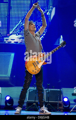 Ronnie Wood, führt Gitarrist der Rolling Stones während ihrer "50 und zählen" Tour in Toronto, Ontario, Kanada. 05.25.13 Stockfoto