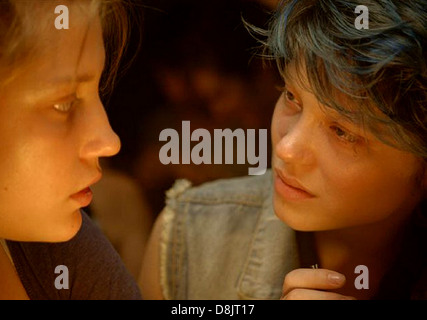 Blau ist die wärmste Farbe 2013 Wild Bunch Film mit Lea Seydoux rechts und Adele Exarchopoulos Stockfoto