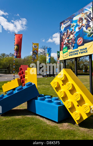 Eingang zum Thema Legoland Freizeitpark in Windsor, Berkshire, England. Stockfoto