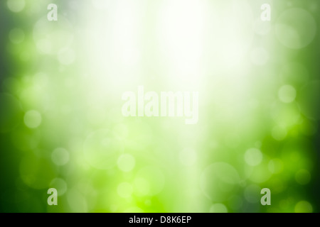 Grünen abstrakten Hintergrund mit Bokeh und Sonne Strahlen Stockfoto