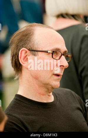 Hay-on-Wye, UK. 31. Mai 2013. Childrens Autor Oliver James ist in der Heu-Buchhandlung auf der Hay Festival gesehen. Photo Credit: Graham M. Lawrence/Alamy Live-Nachrichten. Stockfoto