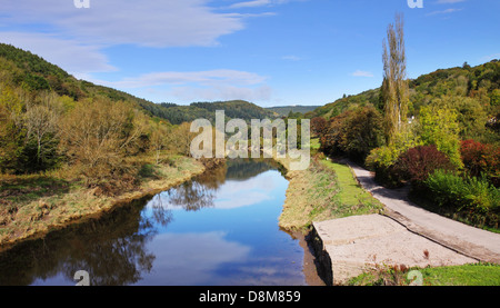 Der Fluss Wye in der Nähe von Tintern Abbey Stockfoto