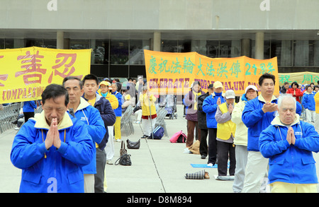 Falun Gong-Praktizierenden in Toronto Stockfoto