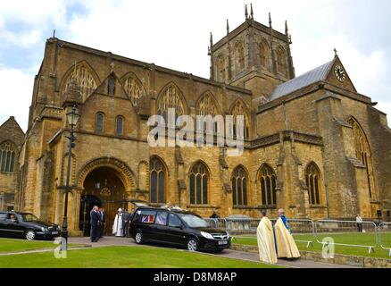 Sherborne, Dorset, UK. 31. Mai 2013. Beerdigung von Team GB Seemann und Olympisches Segeln gold Medallist Andrew Simpson.  31. Mai 2013 Bild von: DORSET MEDIENDIENST / Alamy Live News Stockfoto