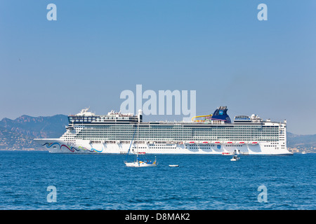 Norwegian Epic in der Bucht von Cannes, Frankreich Stockfoto