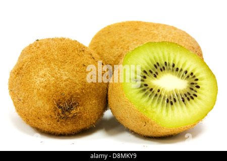 Kiwi-Früchte auf einem weißen Hintergrund isoliert Stockfoto