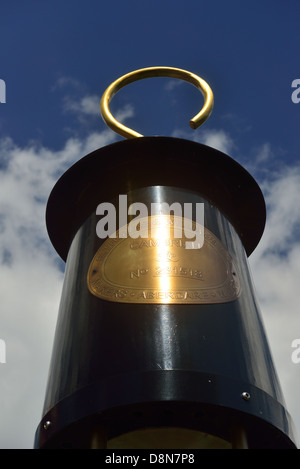 Miners Lampe Skulptur, Rhondda Heritage Park, Trehafod, Rhondda, Wales Stockfoto